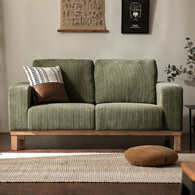 [幅157cm] 2人掛けコーデュロイソファ 無垢材木脚 広々アームレスト